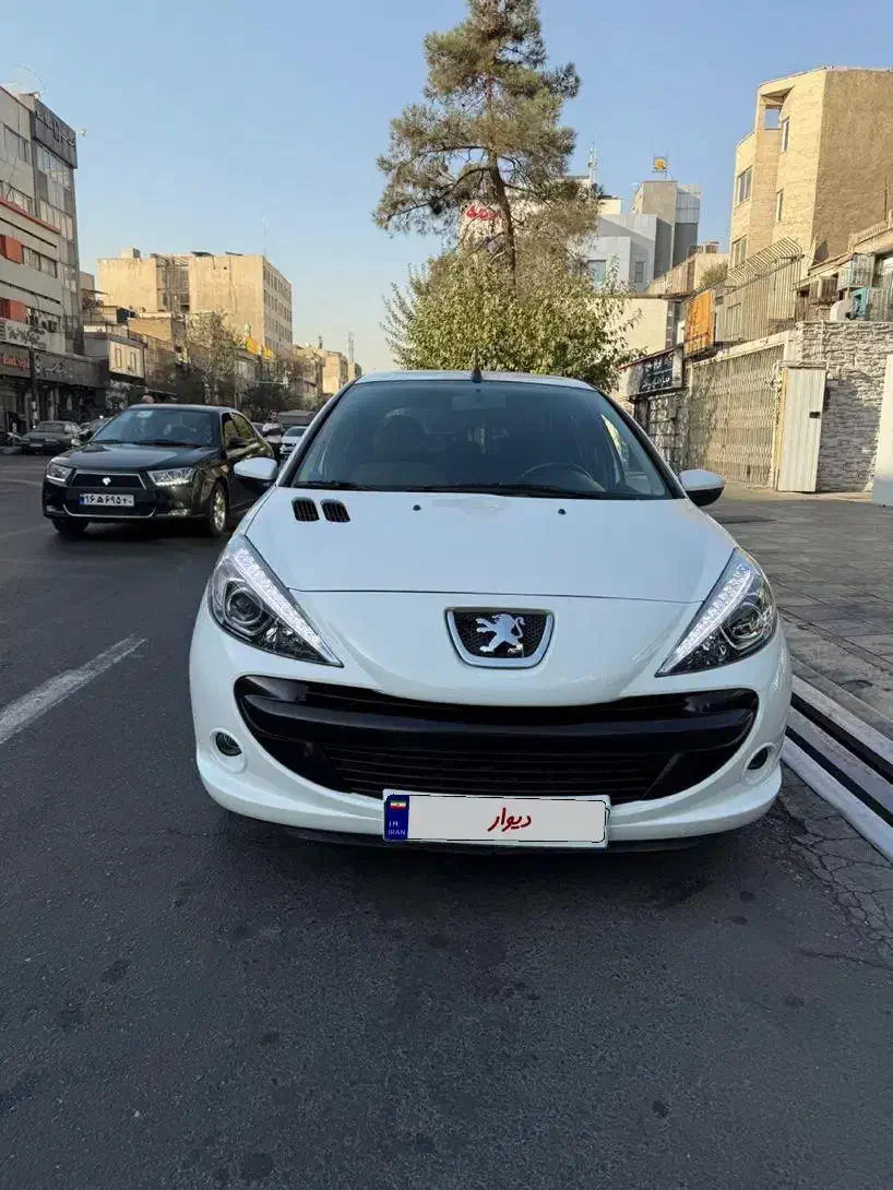 207تیوفایو 1402|خودرو سواری و وانت|تهران, نیروی دریایی|دیوار