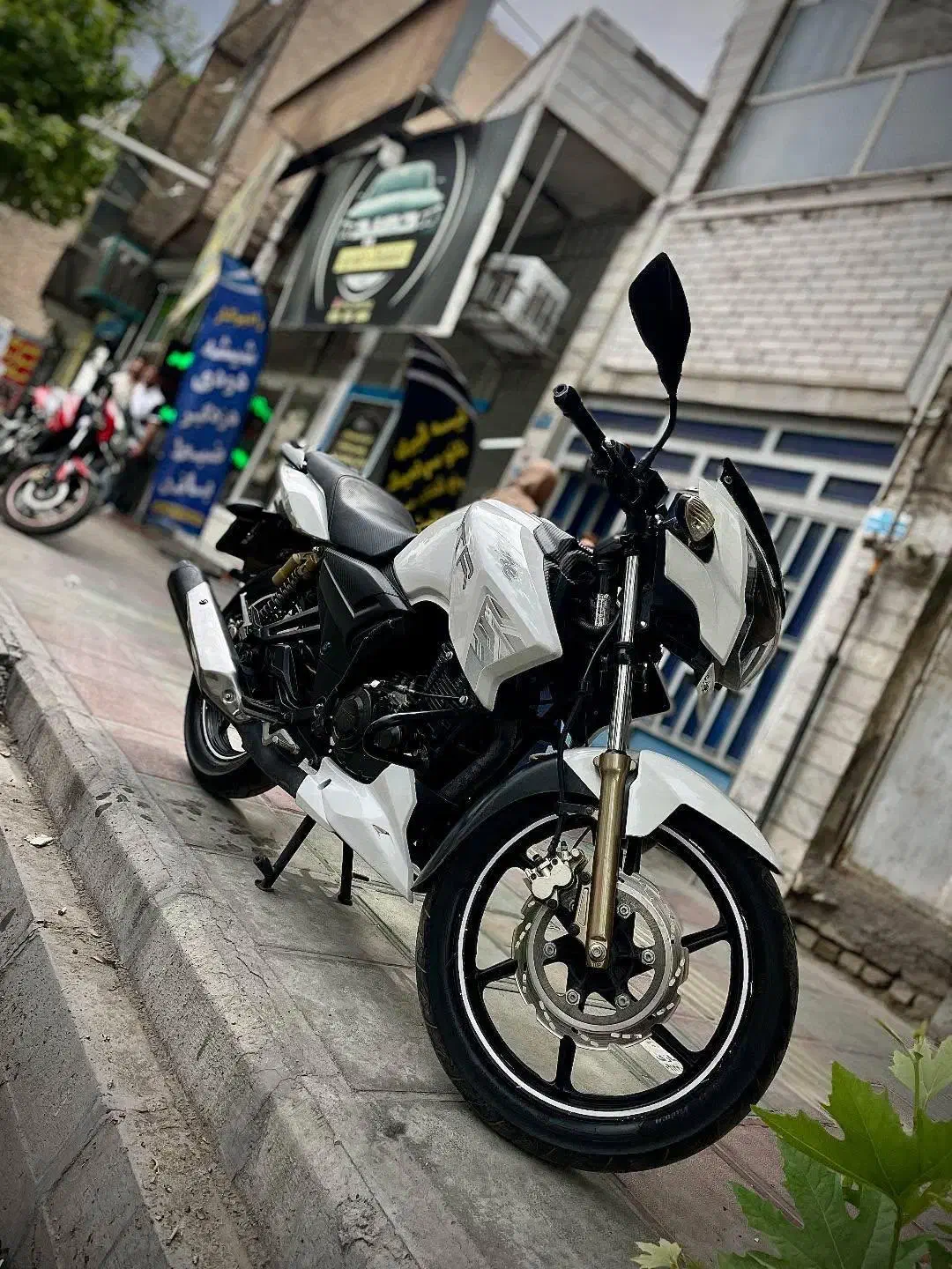 آپاچی 180 مدل 91 نیوفیس|موتورسیکلت|ورامین, ورامین|دیوار