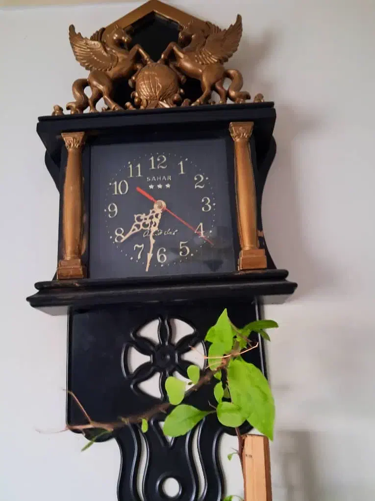 ۲ عدد ساعت دیواری|ساعت دیواری و تزئینی|تبریز, |دیوار