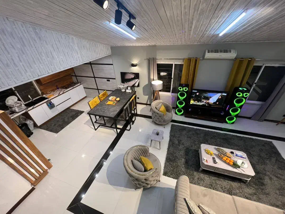 ویلا نیم پیلوت مستقل سند دار|فروش خانه و ویلا|رینه, |دیوار