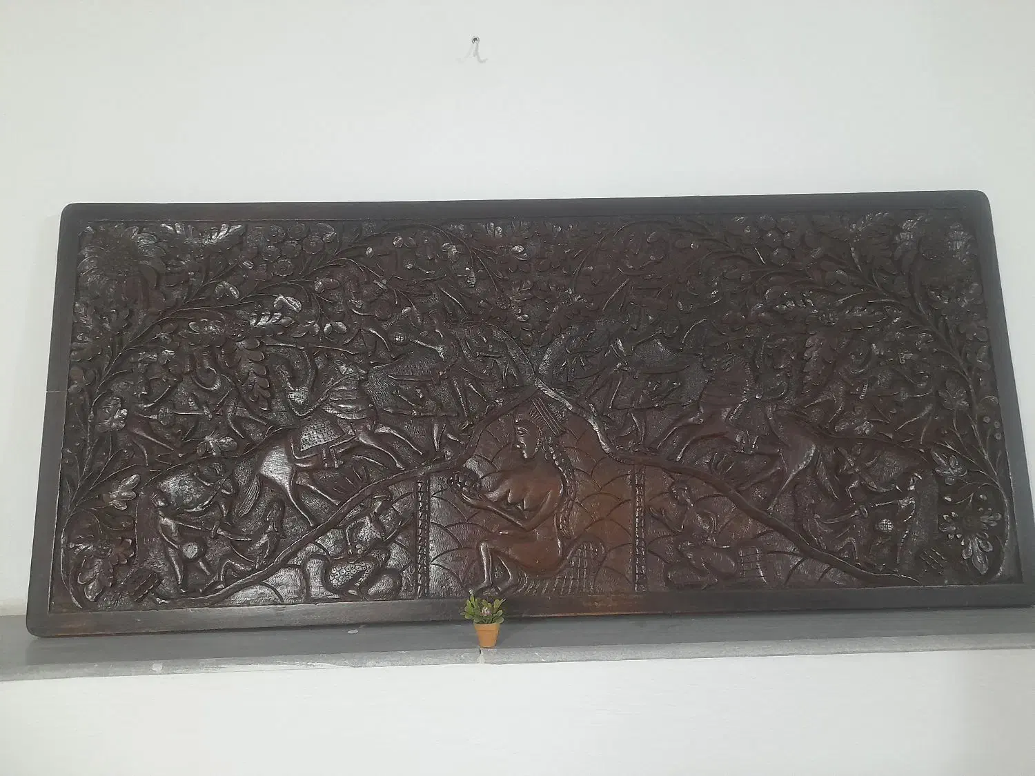 فروش یک قاب کنته کاری بروی تنه درخت گردو|تابلو، نقاشی، عکس|چالوس, |دیوار