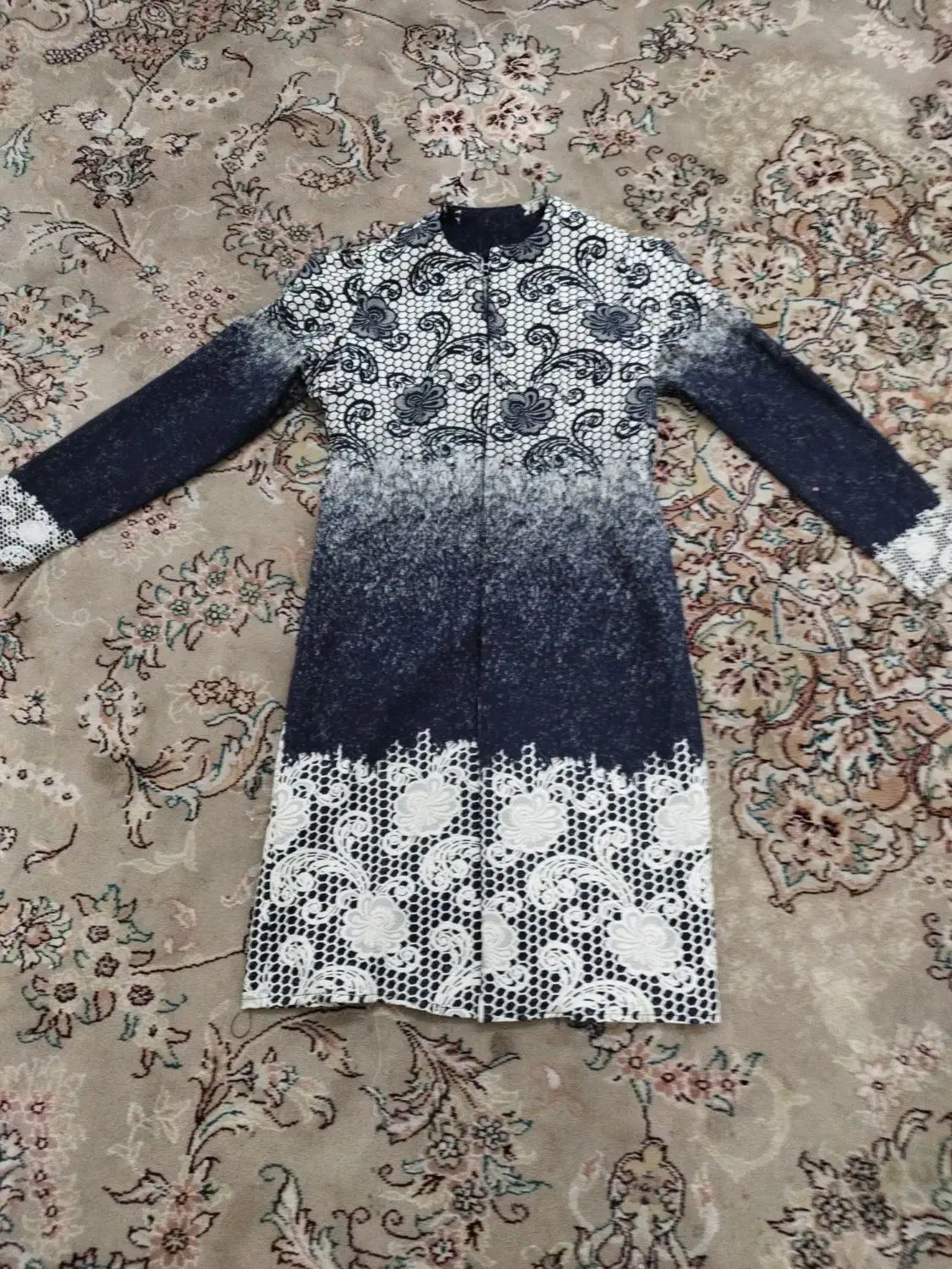 مانتو. جلو باز.|لباس|بیرجند, |دیوار