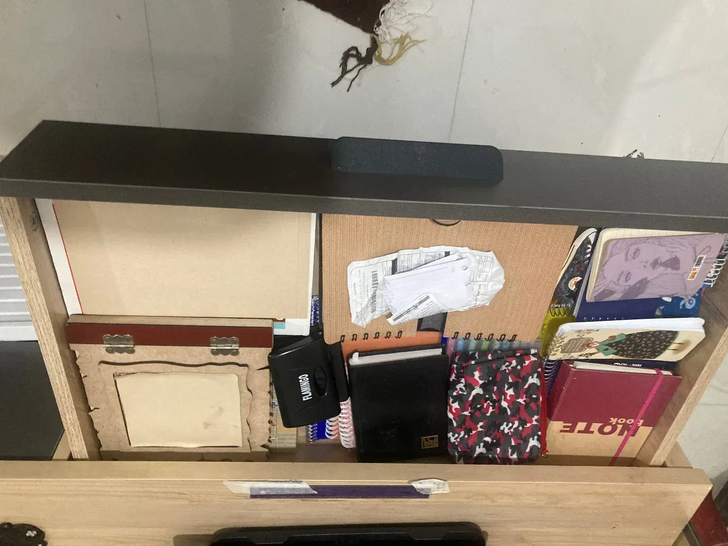 میز تحریر|میز تحریر و کامپیوتر|قم, انسجام|دیوار