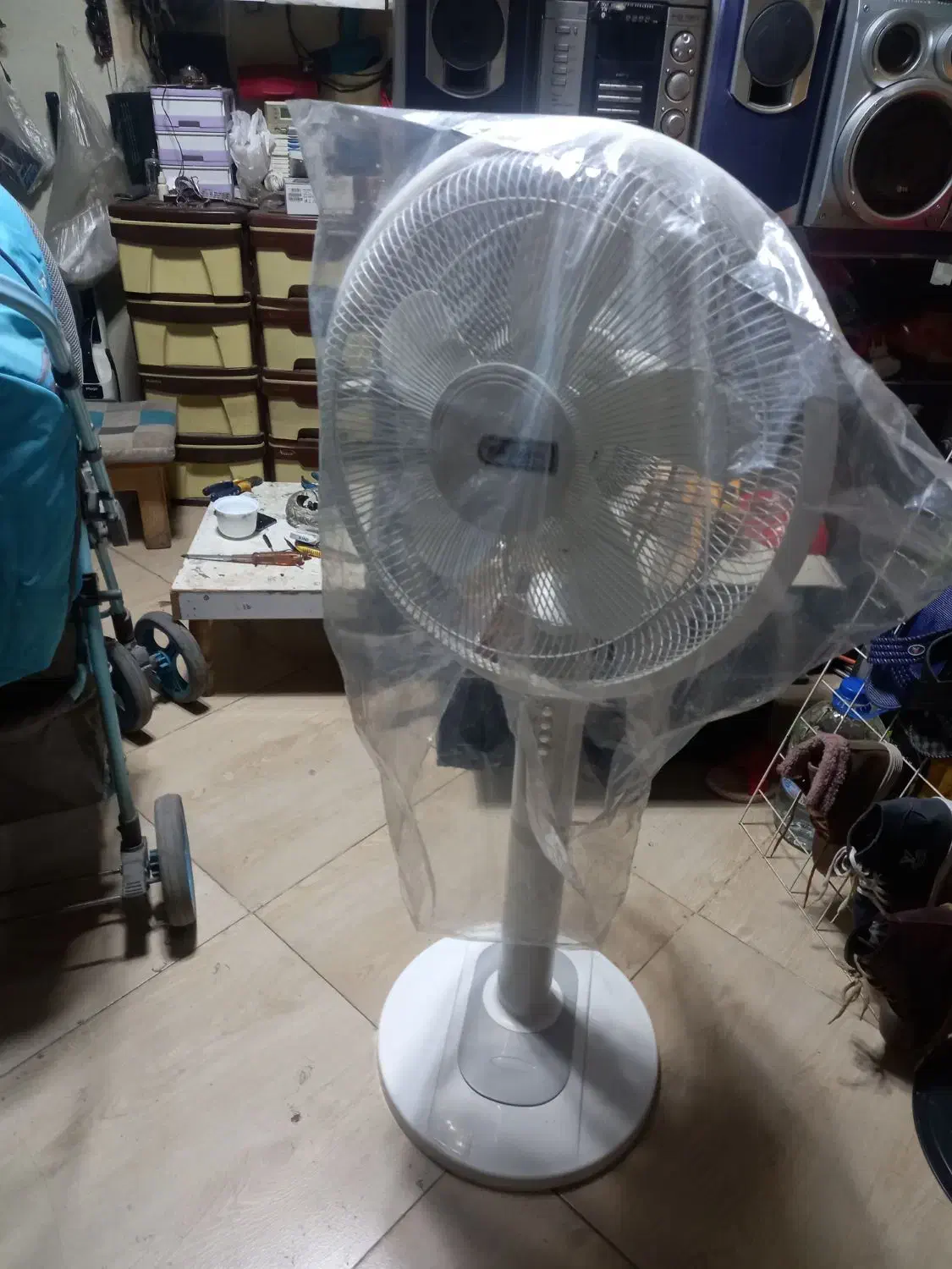 پنکه ایستاده مارک ارشیا واقعا درحد نو|پنکه و تصفیه‌کنندهٔ هوا|اسلام‌شهر, شهرک انبیا|دیوار