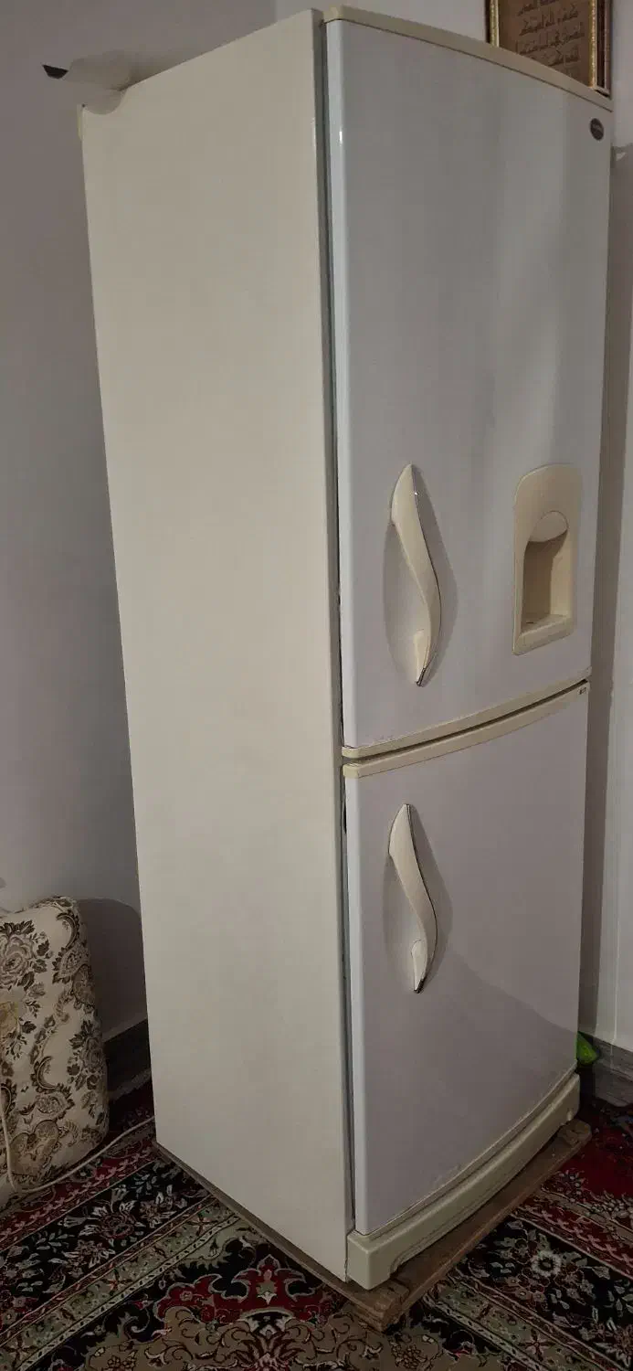 یخچال فریزر و چراغ نفتی|یخچال و فریزر|خرمآباد, |دیوار