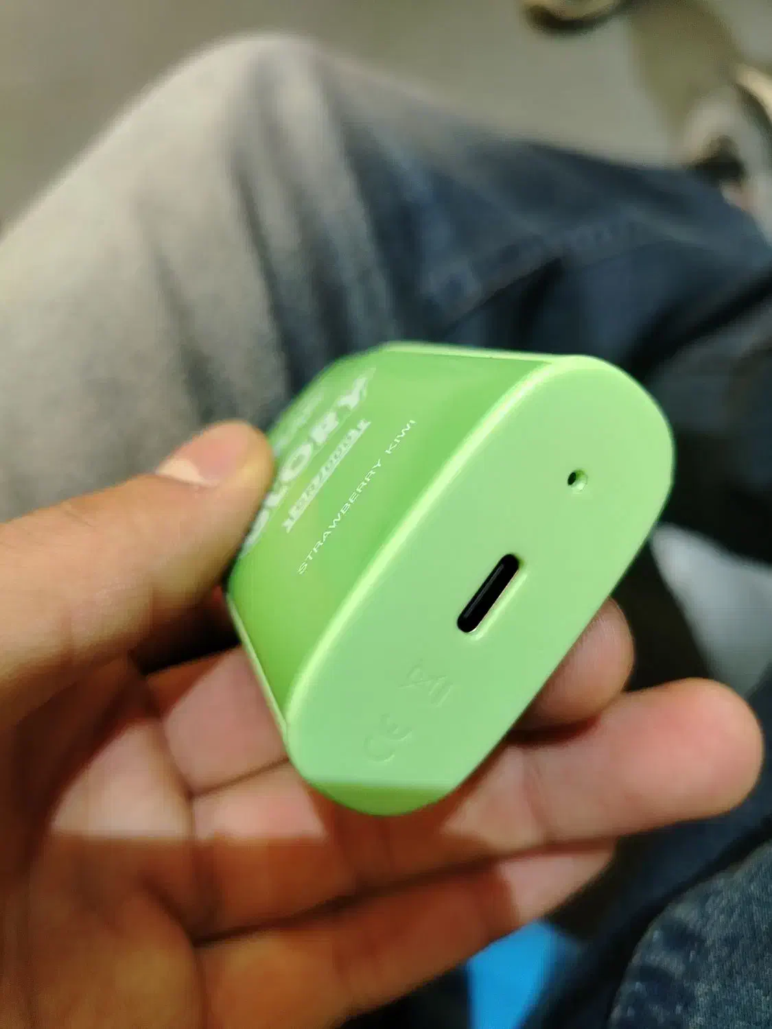 پاد یکبار مصرف 7000|زیورآلات و اکسسوری|اصفهان, جلالیه|دیوار