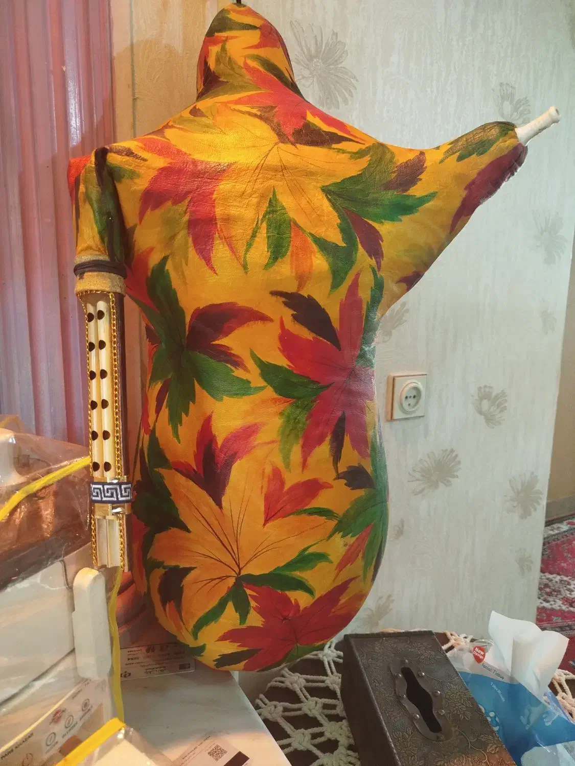 نی انبانه|سازهای بادی|کازرون, |دیوار