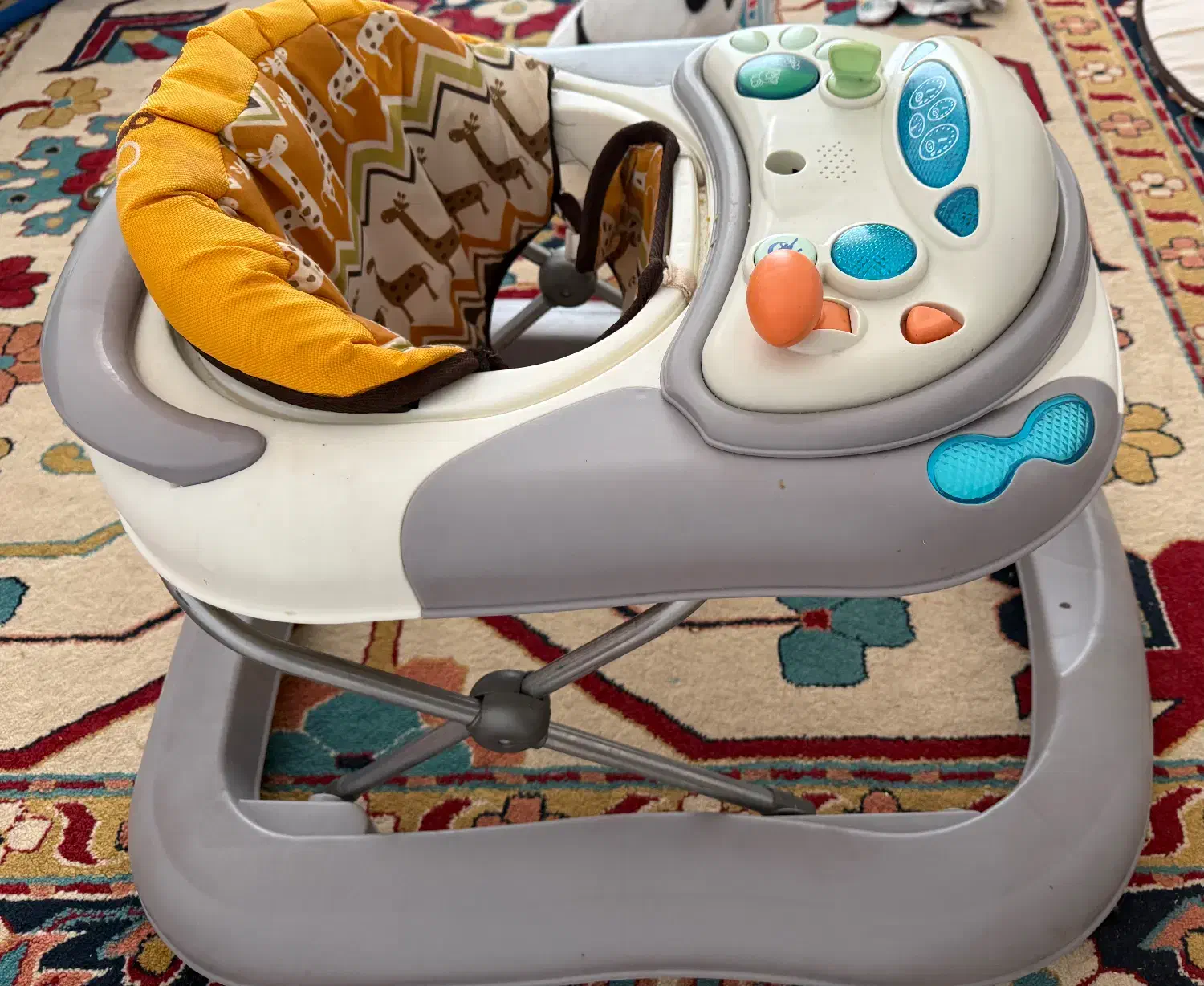 رورورئک|کالسکه و لوازم جانبی|داراب, |دیوار