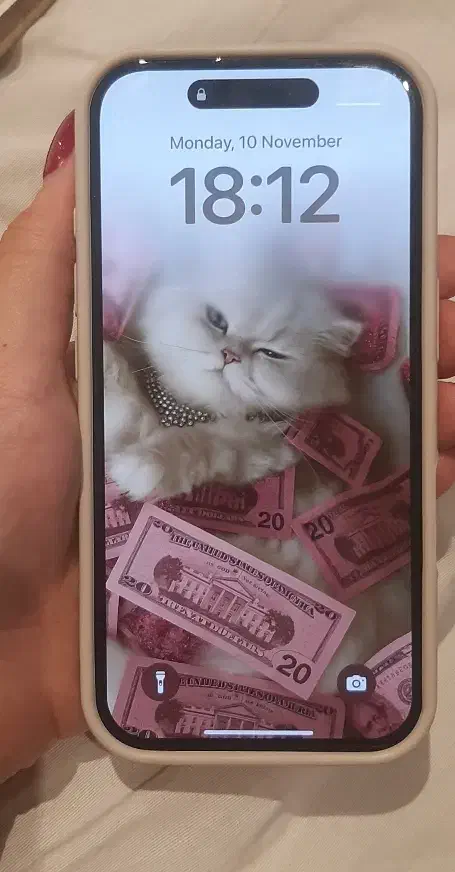 فروش آیفون ۱۶نرمال بدون ریجستر|موبایل|اصفهان, خواجو|دیوار