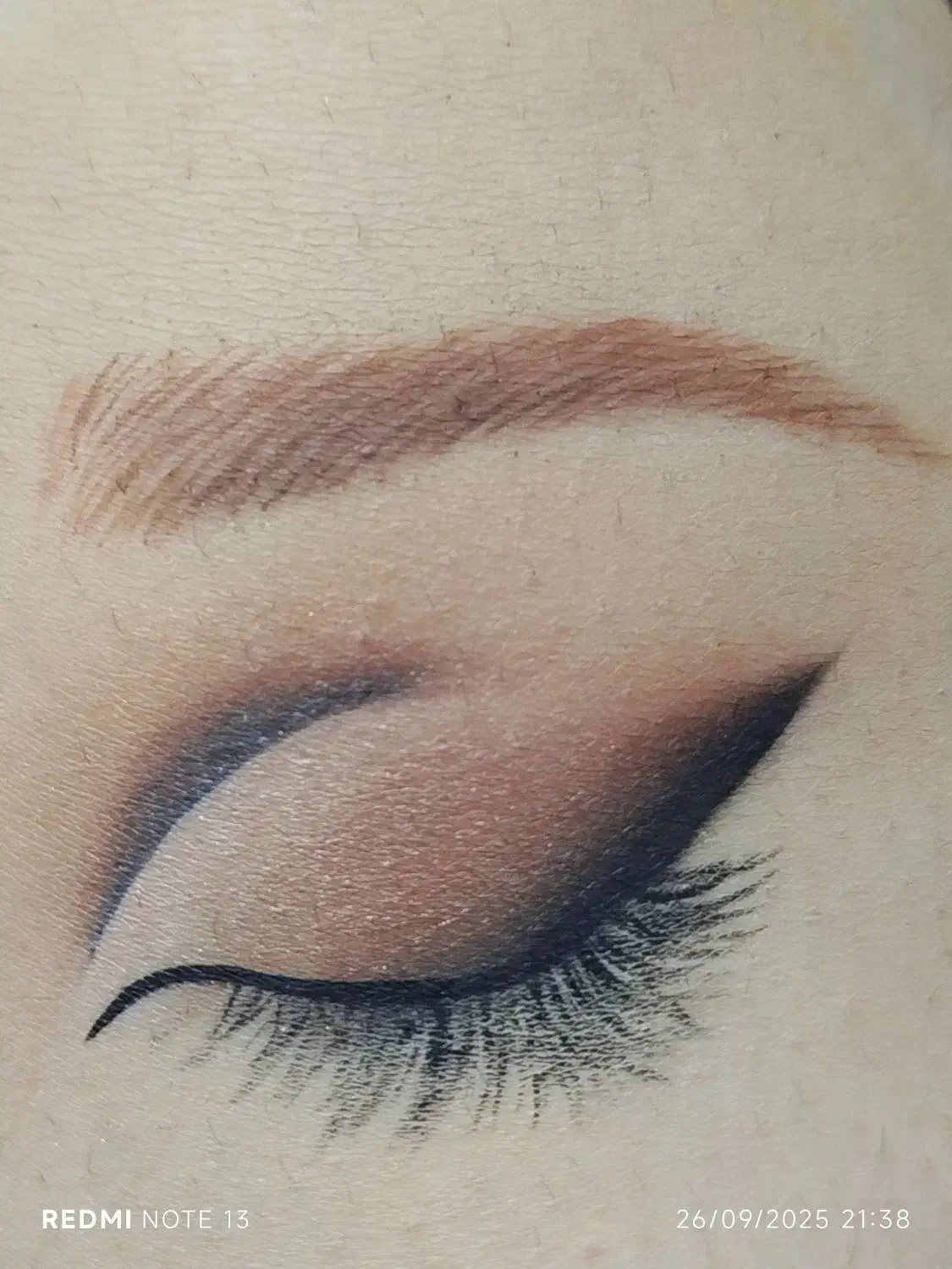 میکاپ حرفه ای با قیمت مناسب|خدمات آرایشگری و زیبایی|جهرم, |دیوار