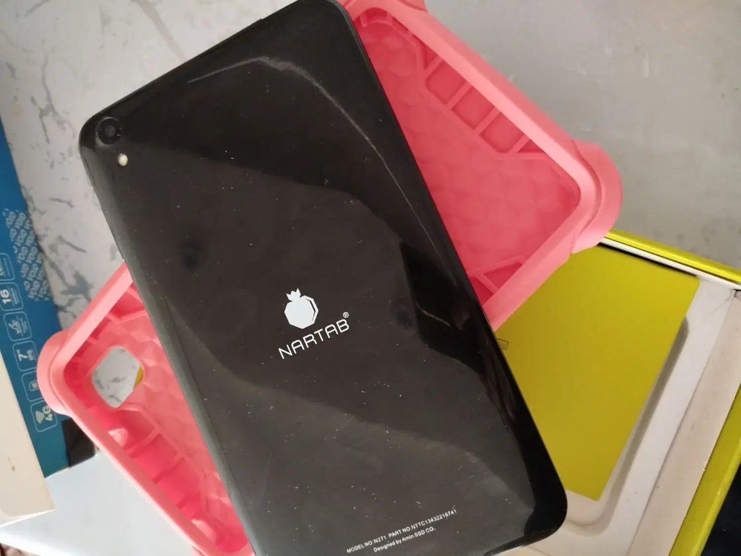 تبلت نارتب|تبلت|داران, |دیوار