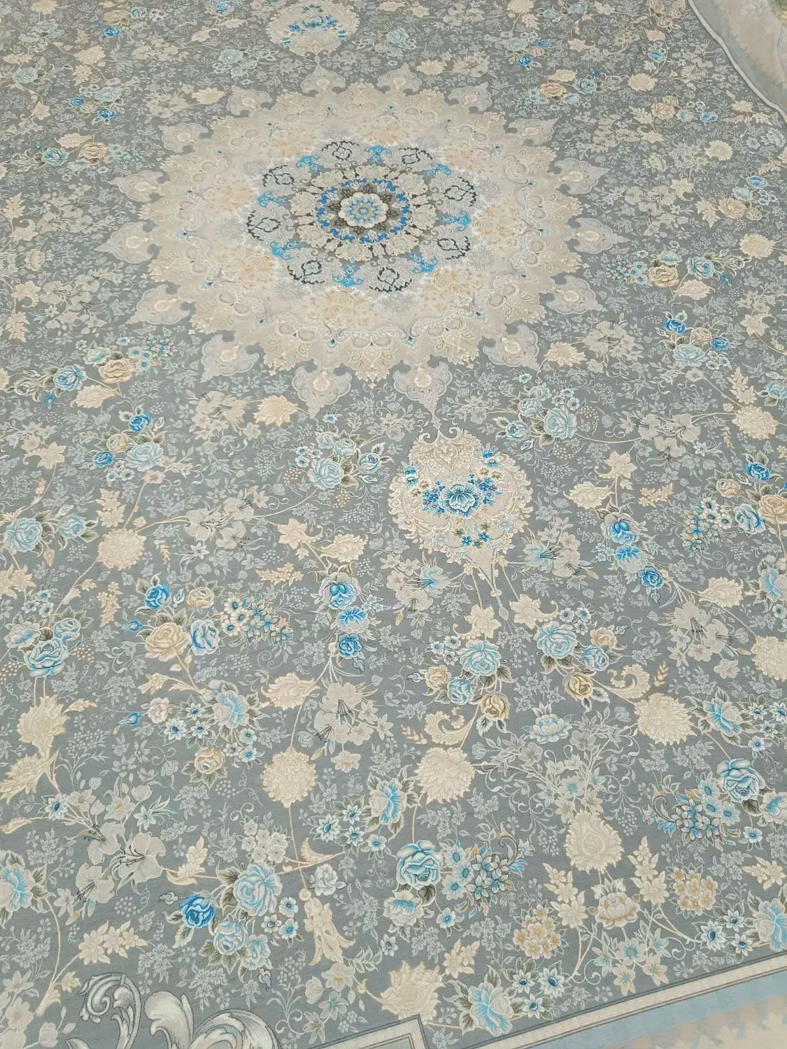 روفرشی کشدار ۹متری نو نو بسیارخوش رنگ|روفرشی|دزفول, |دیوار