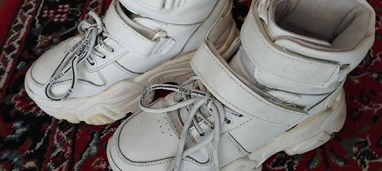 بوت دخترانه شیک قیمت مفت|کیف، کفش، کمربند|تربت جام, پاسداران|دیوار