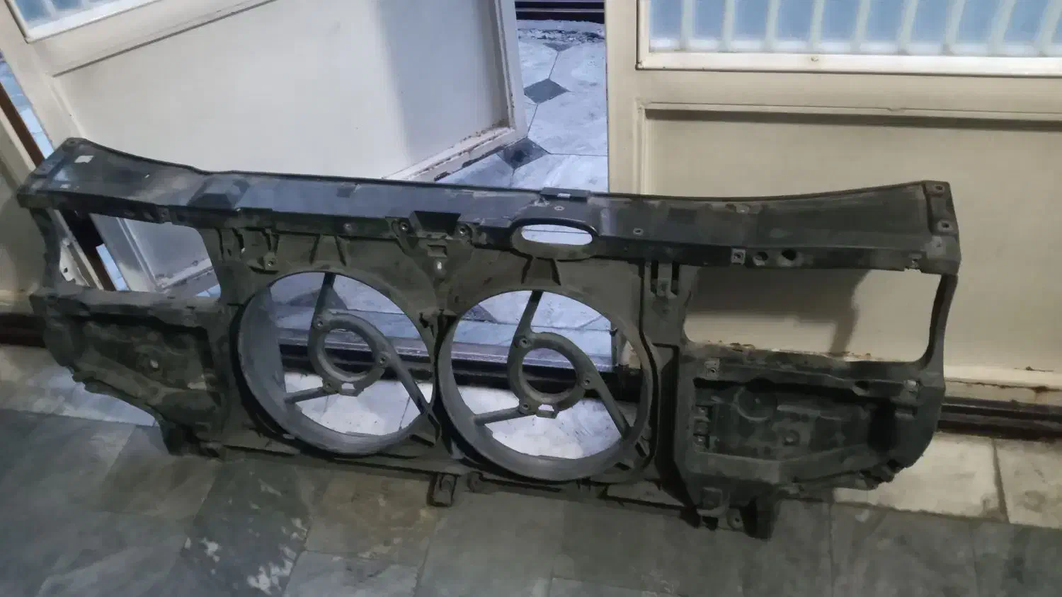 سینی فن پژو ۴۰۵|قطعات یدکی و لوازم جانبی|تبریز, |دیوار