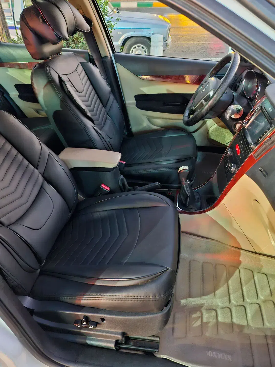 دنا معمولی ۹۸ تیپ ۱ بسیار تمیز در حد|خودرو سواری و وانت|مشهد, تربیت (صدف)|دیوار