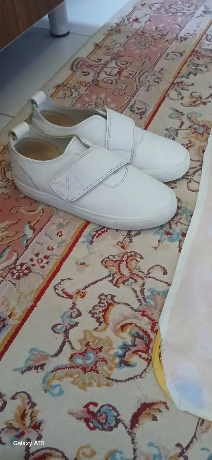 دوعددکفش سایز۳۸ هردو یک بار پوشیده شده|کیف، کفش، کمربند|قزوین, |دیوار