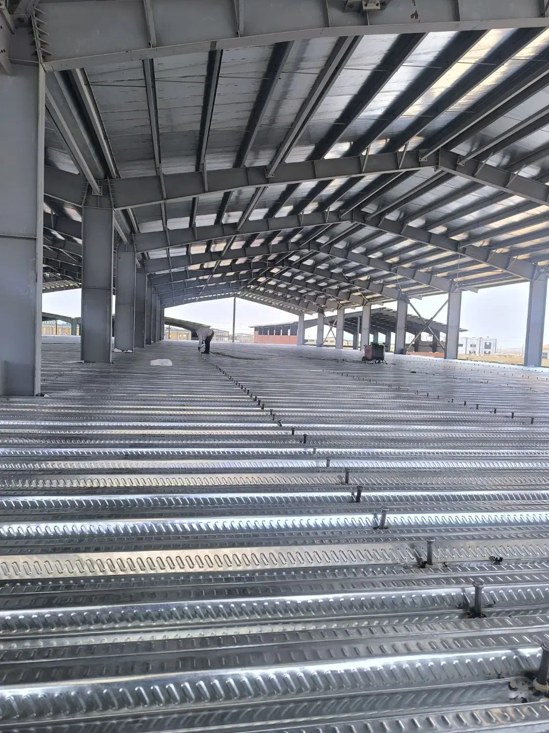 اجرای سقف عرشه فولادی|خدمات پیشه و مهارت|ایلام, |دیوار