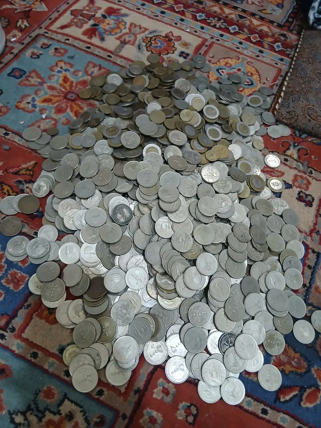 سکه و اسکناس جمهوری|کلکسیون سکه، تمبر، اسکناس|اردکان, |دیوار