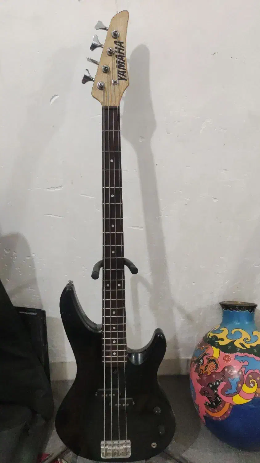 گیتار بیس|گیتار، بیس، امپلیفایر|بندرعباس, |دیوار