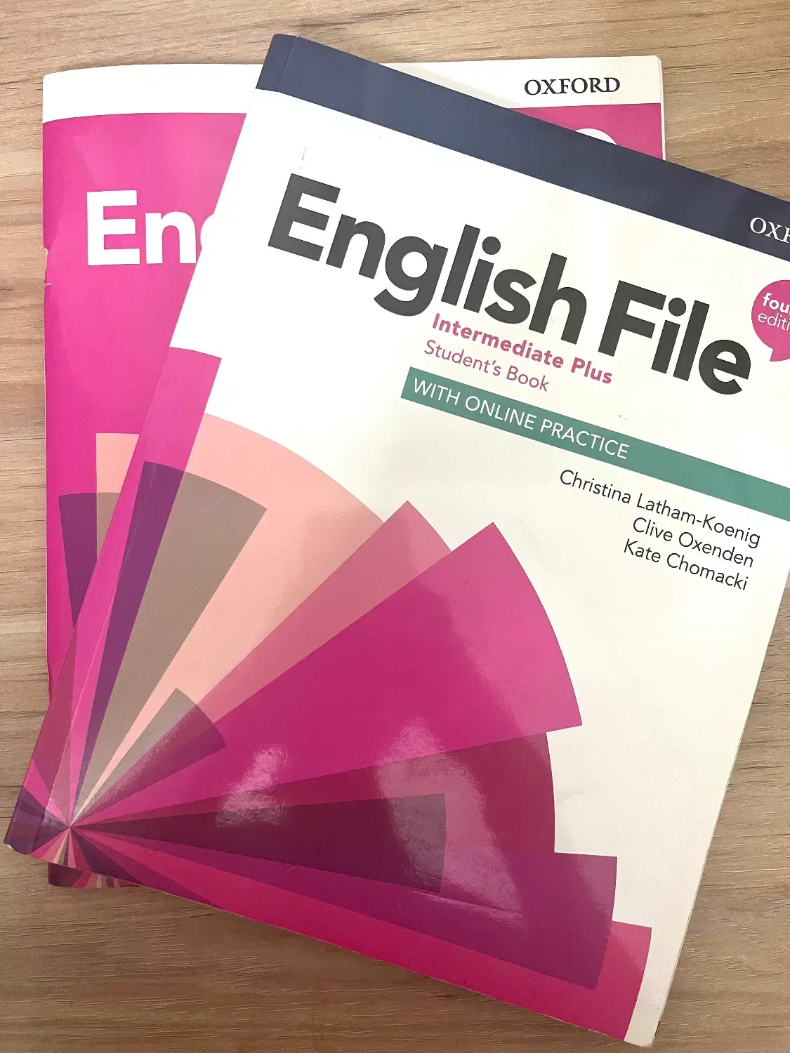 English File Intermediate Plus  Oxford کتاب|کتاب و مجله آموزشی|مشهد, عامل|دیوار