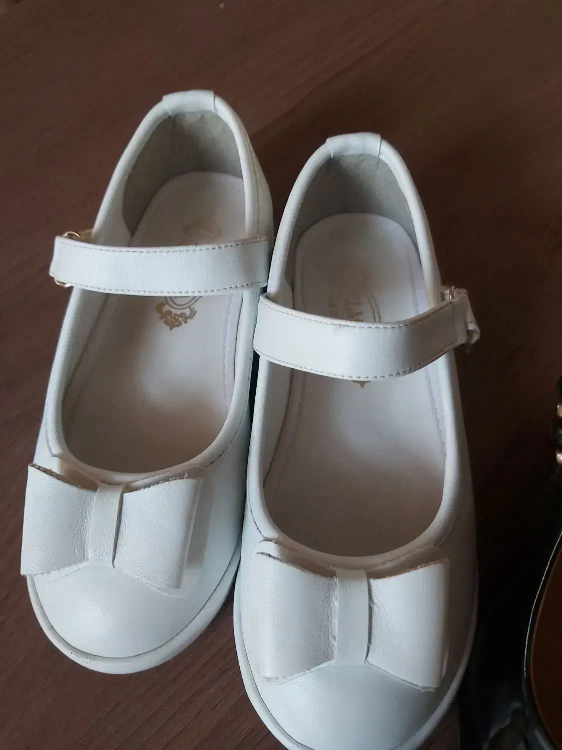 دو جفت کفش مهمانی بچه گانه در حد نو|کفش و لباس بچه|تهران, فرمانیه|دیوار