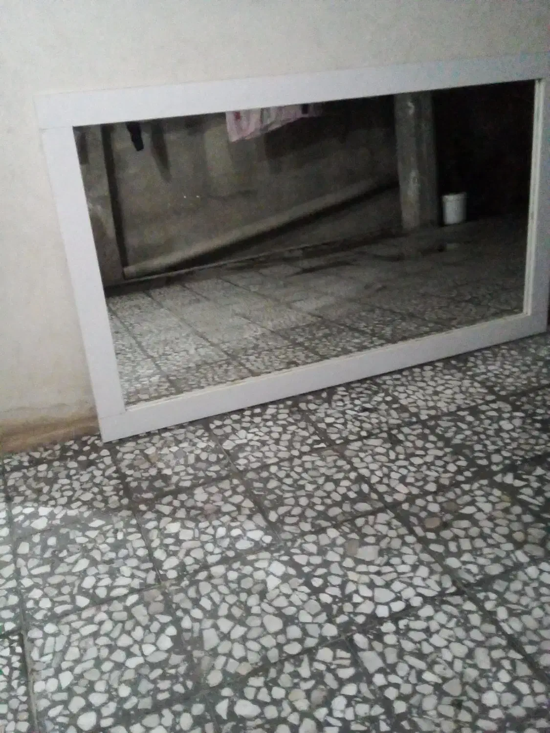 آینه قدی|آینه|قائم‌شهر, |دیوار