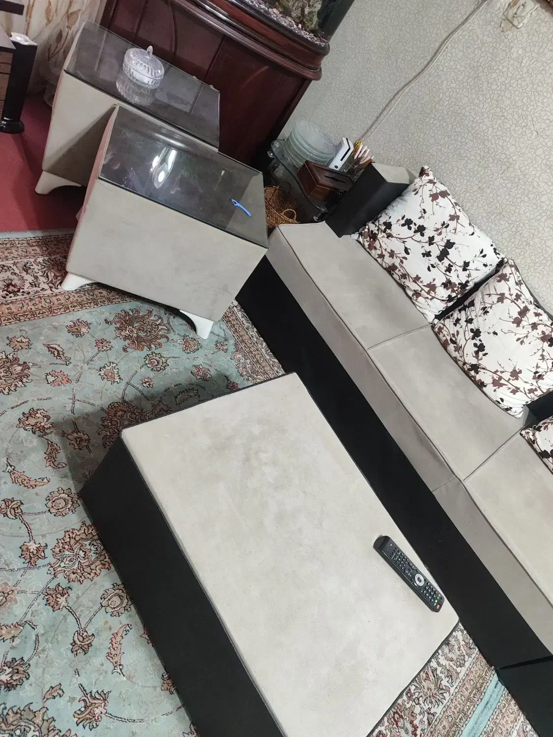 مبل با عسلی نو|مبلمان خانگی و میز عسلی|کرج, چمران|دیوار