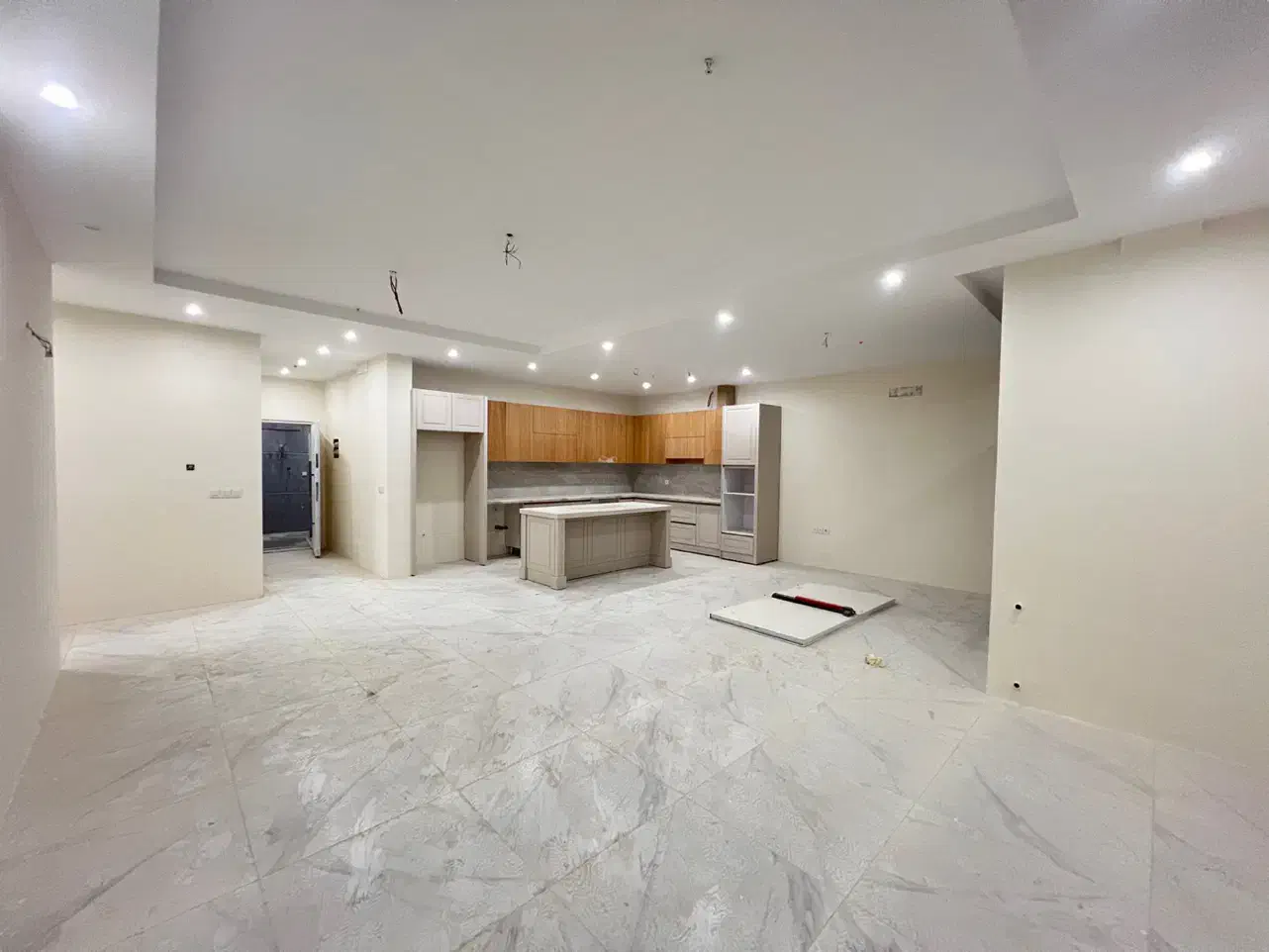 ۱۴۲متری صفر خوشنقشه/ ابتدای الهیه/ طراحی روز|فروش آپارتمان|مشهد, الهیه|دیوار