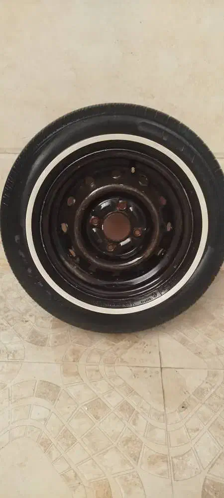 یک جفت لاستیک دور سفید|قطعات یدکی و لوازم جانبی|خرمآباد, |دیوار