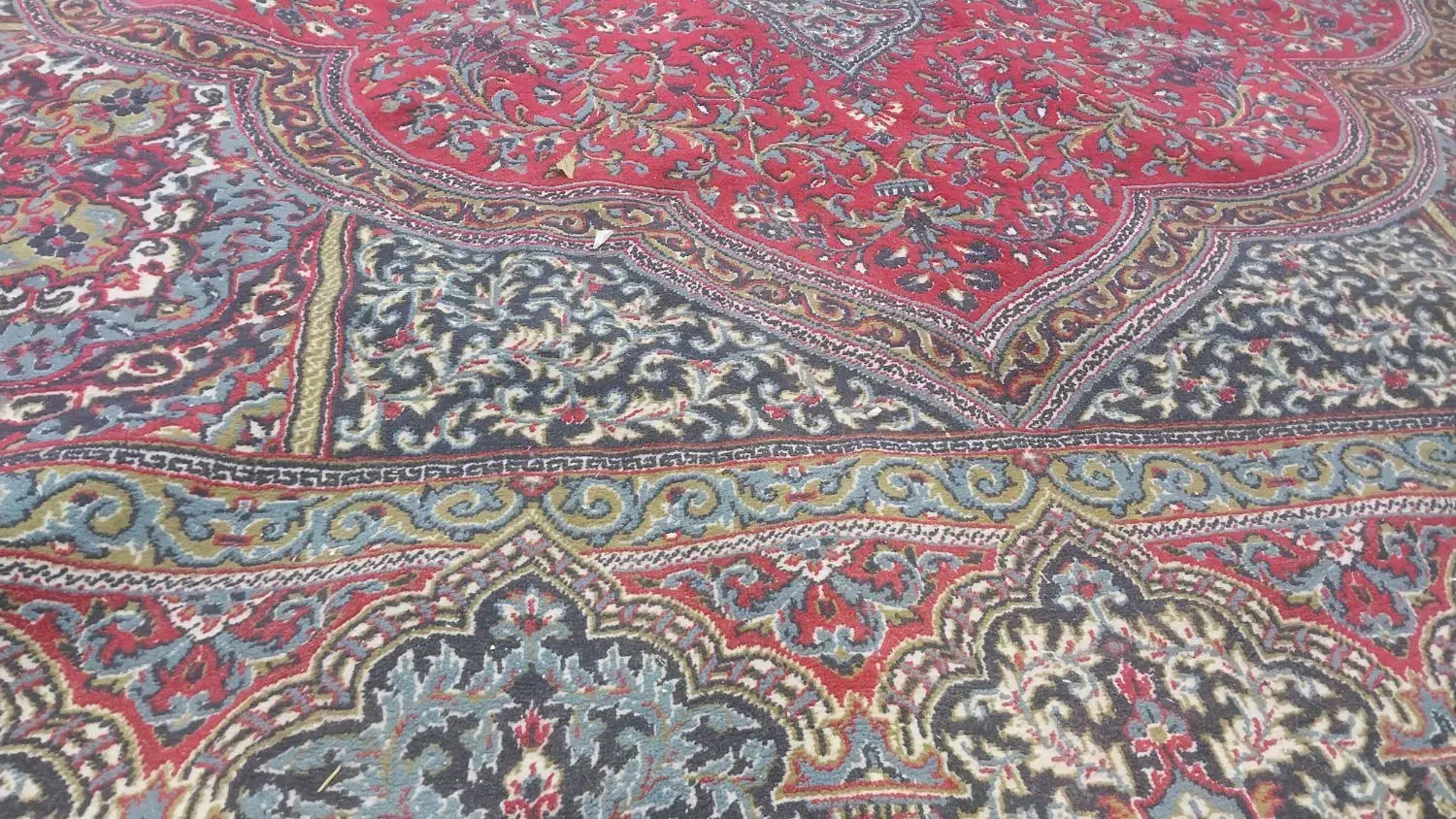 فرش ماشینی .  7  عدد .  مناسب خونه باغ و سفره خانه|فرش|میانه, |دیوار