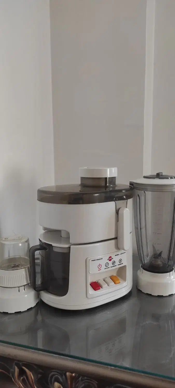 آبمیوه گیری ۳کاره|آبمیوه‌گیر و آب‌مرکبات‌گیر|خرم‌آباد, |دیوار