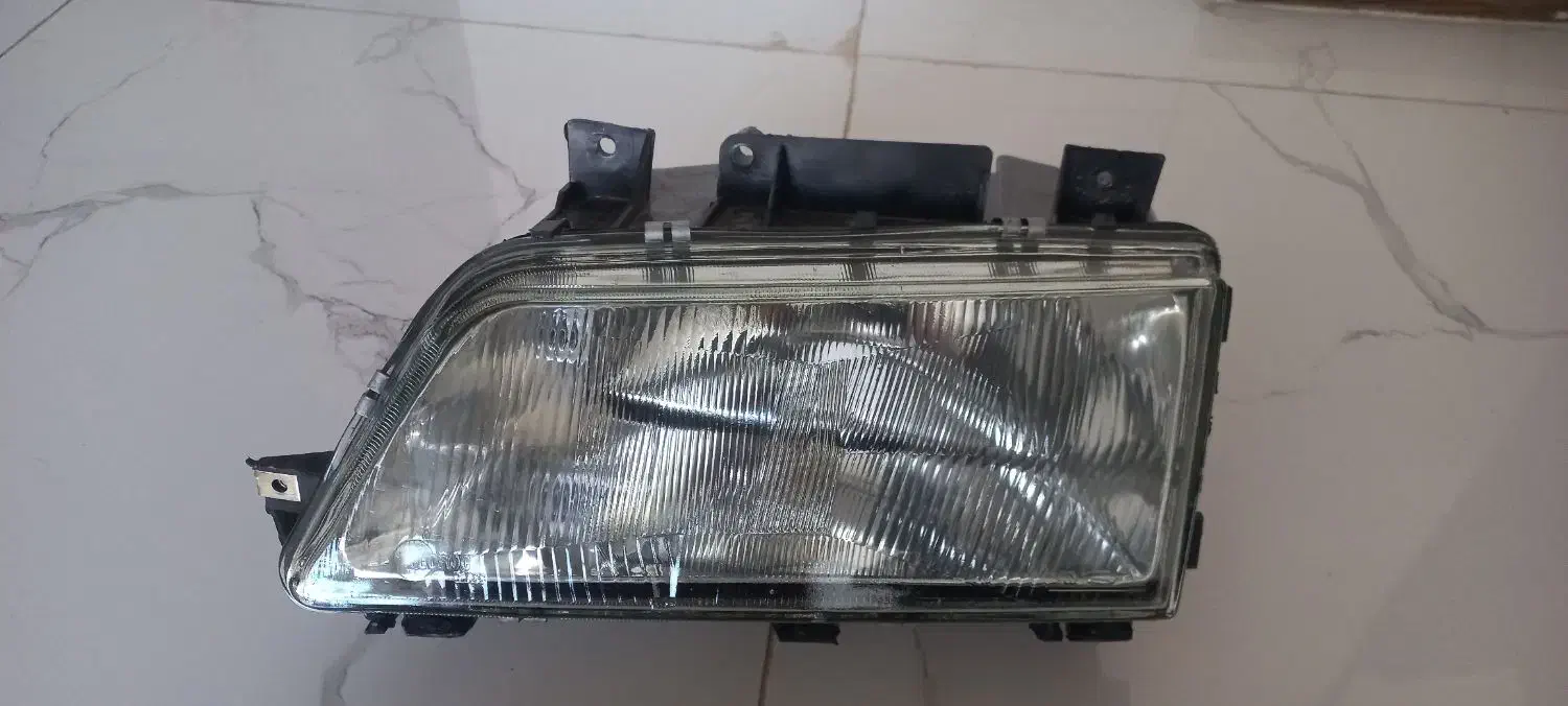 چراغ سمت راننده پژو ۴۰۵|قطعات یدکی و لوازم جانبی|بجنورد, |دیوار