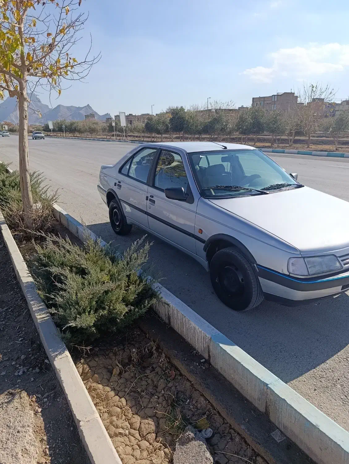 پژو405 دوگانه فابریک|خودرو سواری و وانت|ابریشم, |دیوار