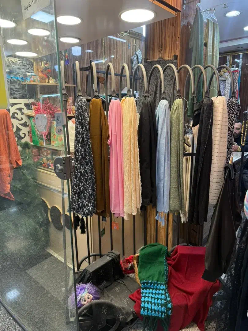 دکور|لباس|تهران, امام زاده حسن|دیوار