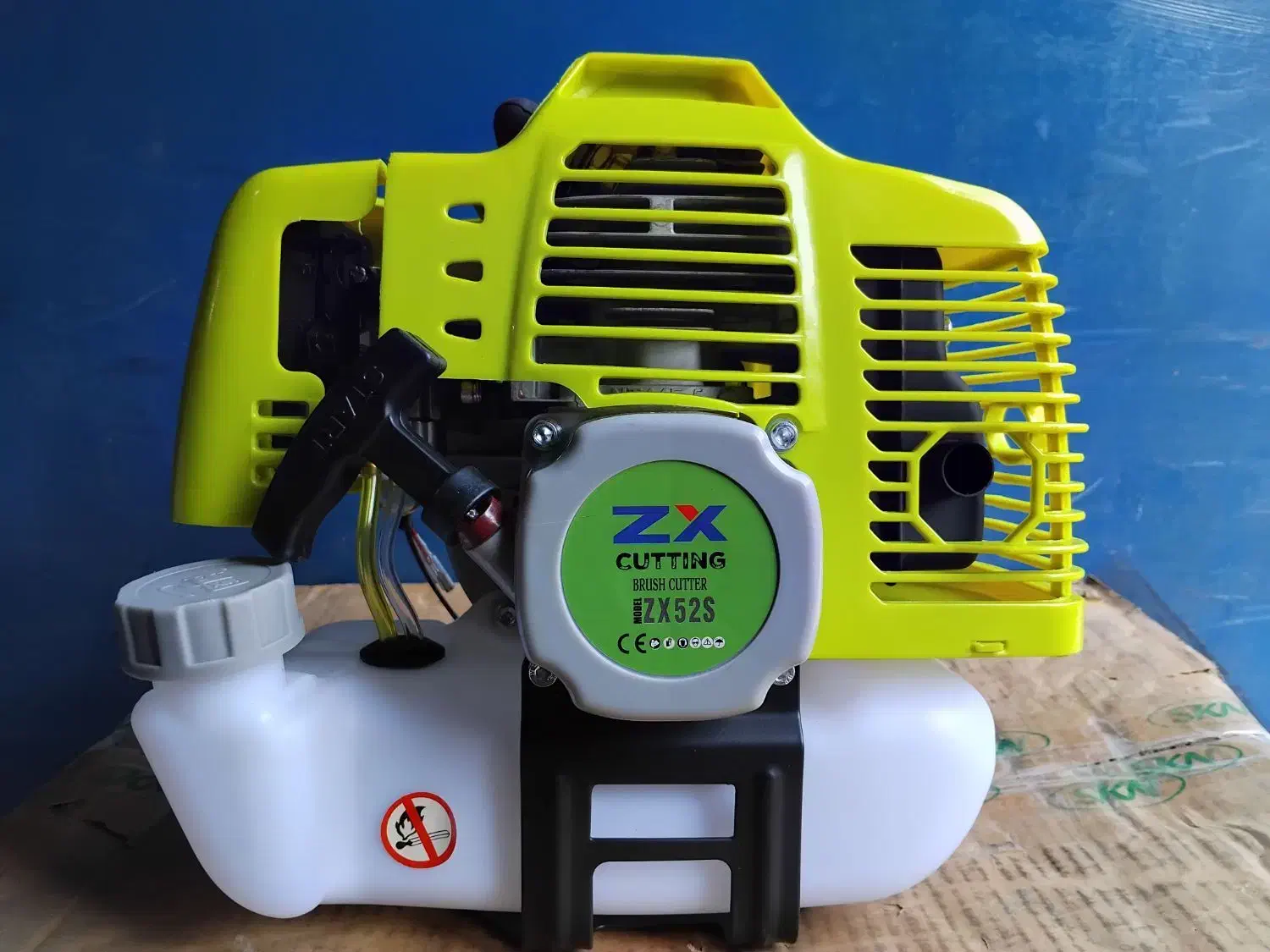 علفتراش ۲ زمانه دوشی|ماشینآلات صنعتی|رشت, پیرکلاچای|دیوار