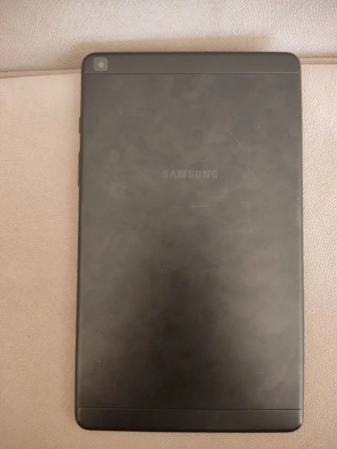 تبلت تب ای|تبلت|اصفهان, کوی ولی عصر|دیوار