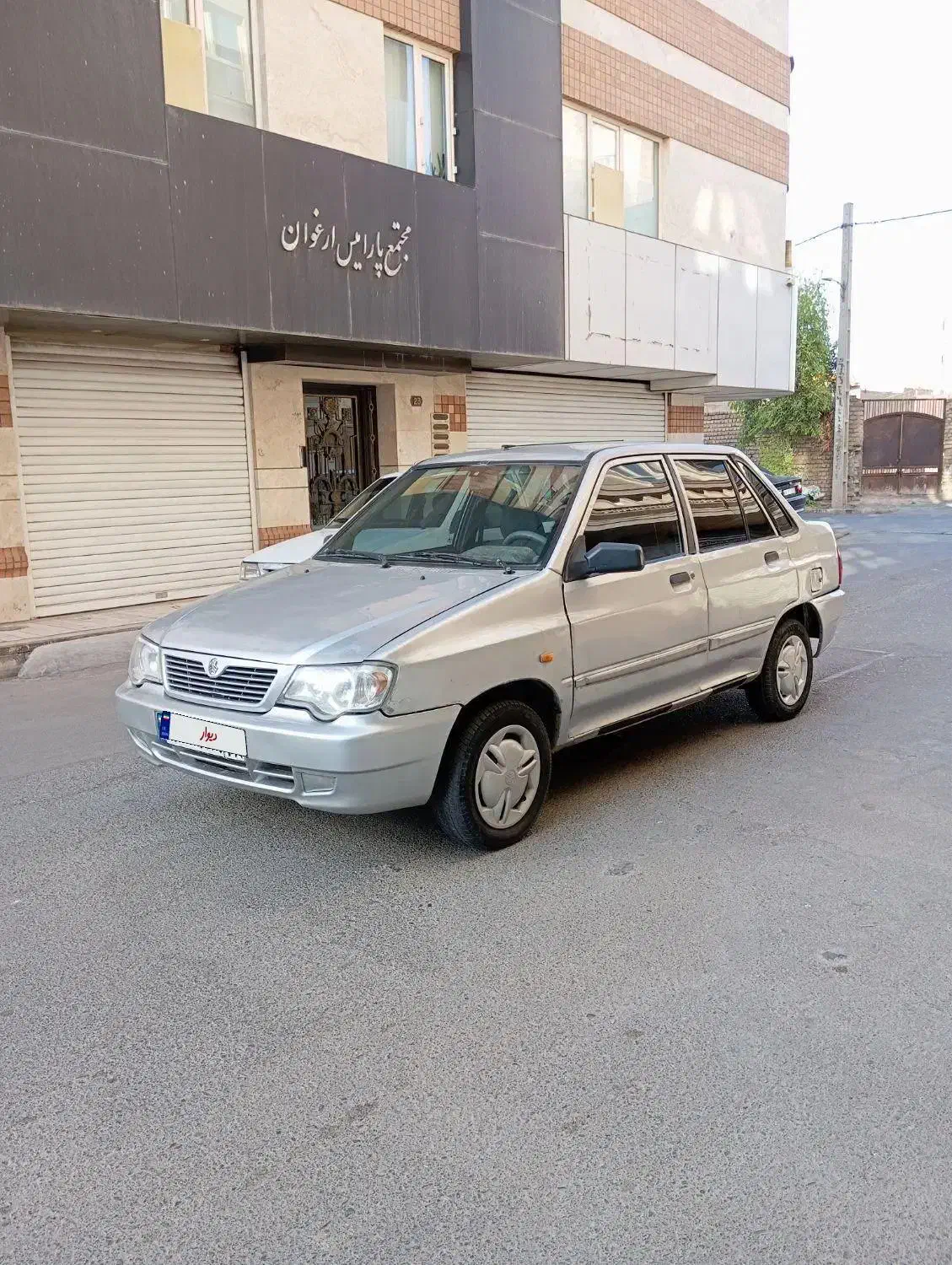پراید ۱۳۲ دوگانه شرکتی|خودرو سواری و وانت|قم, آزادگان|دیوار