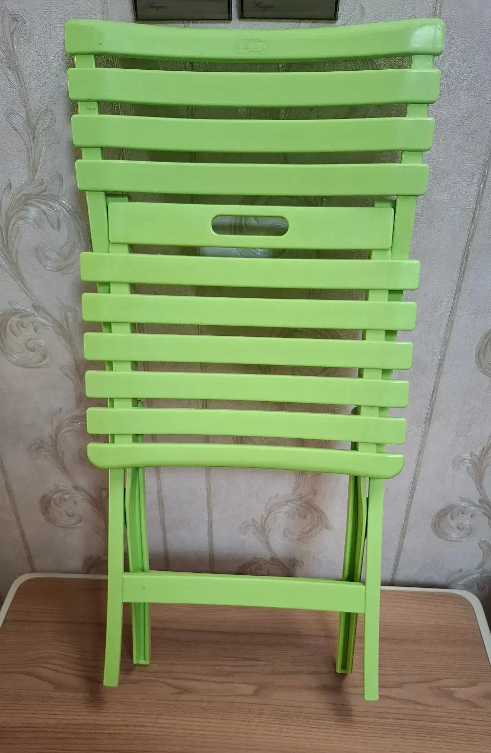 صندلی کودک|تخت و صندلی بچه|کاشمر, |دیوار