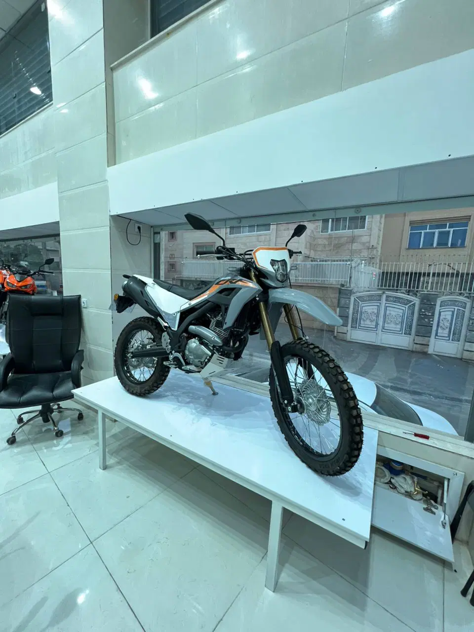 Crf 250|موتورسیکلت|شیراز, گلشن|دیوار