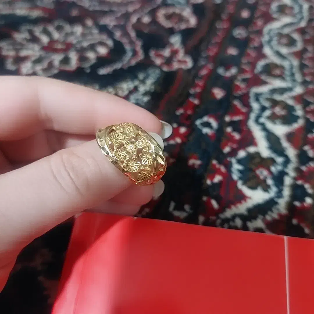 انگشتر ۱۸ عیار در حد نو|جواهرات|بندر ماهشهر, |دیوار