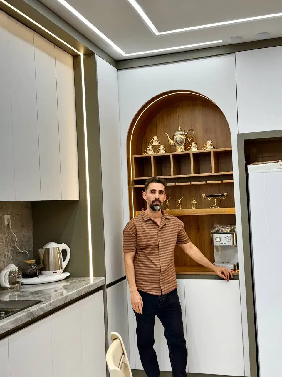 کابینت سازی حرفه‌ای با کیفیت بالا|خدمات پیشه و مهارت|خرم‌آباد, |دیوار