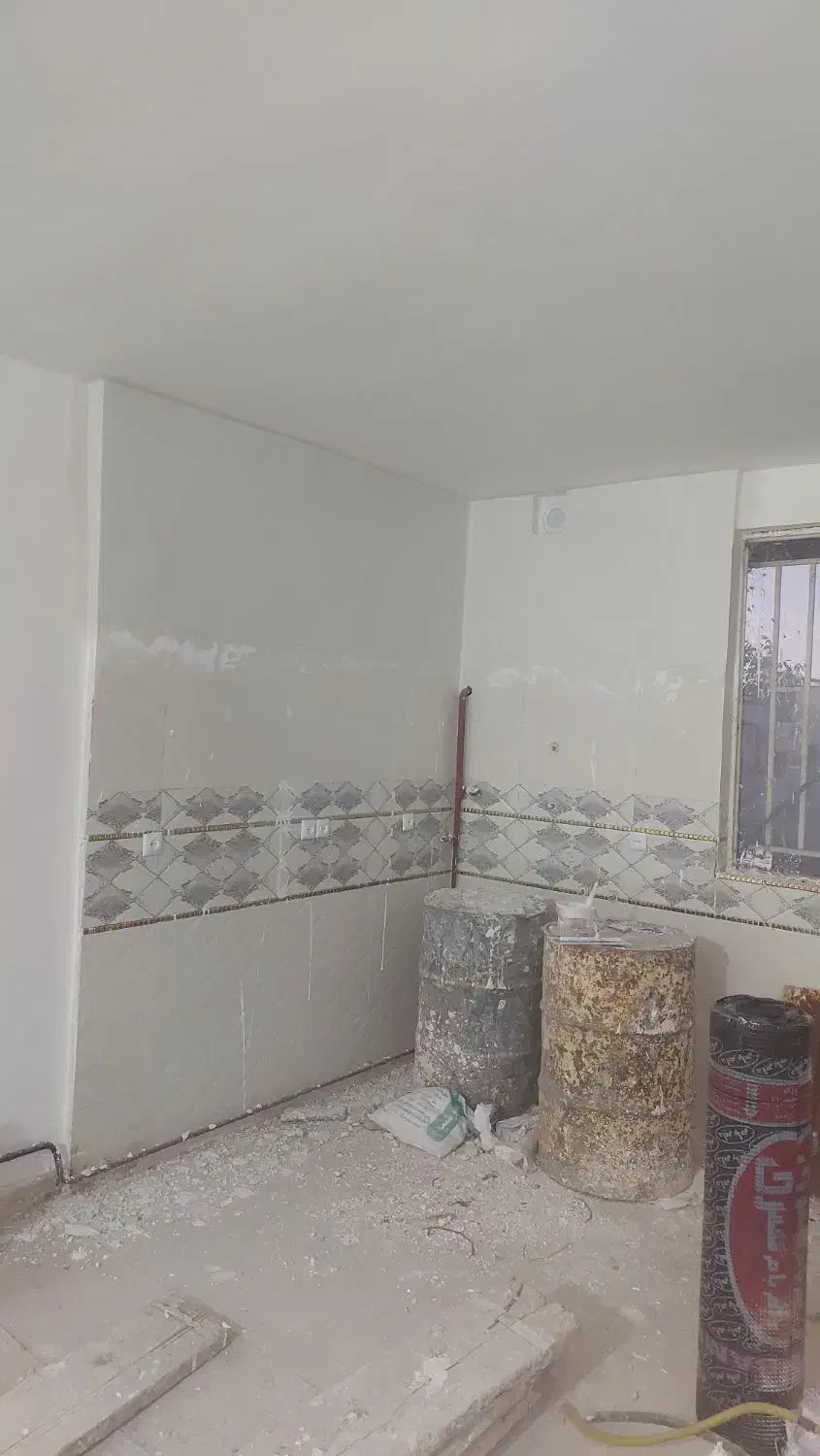 گچکاری سیمانکاری ونماشسته ولکه گیری کاشی|خدمات پیشه و مهارت|کرج, کلاک بالا|دیوار