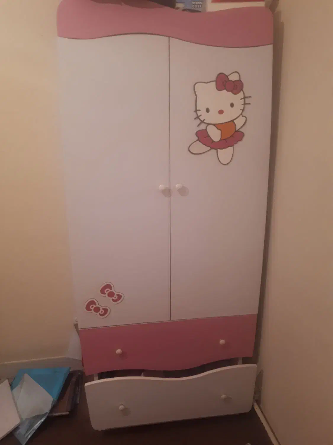 کمد|جاکفشی، کمد، دراور|صوفیان, |دیوار