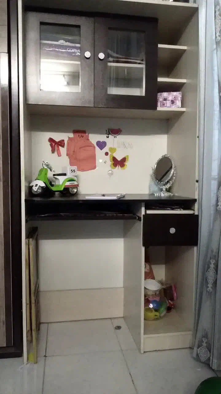 میز تحریر|میز تحریر و کامپیوتر|قرچک, مهدیه|دیوار