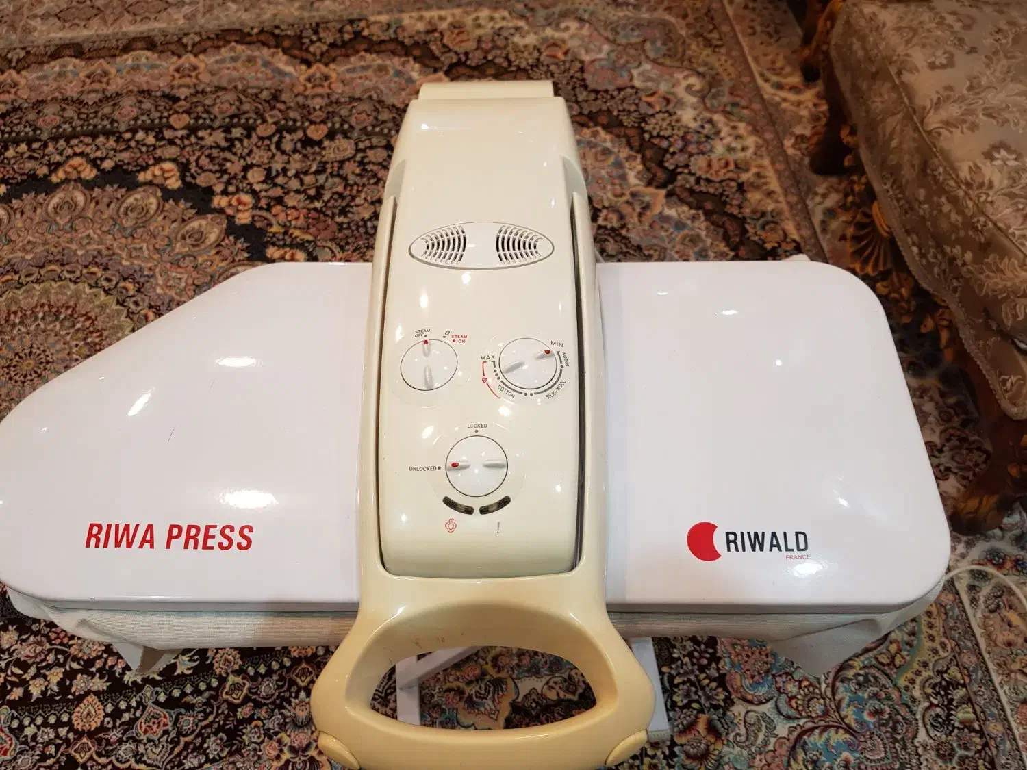 اتو بخار سالم و تمیز (مهم)تخفیف ویژه|اتو و لوازم اتو|ری, شهید بهشتی|دیوار