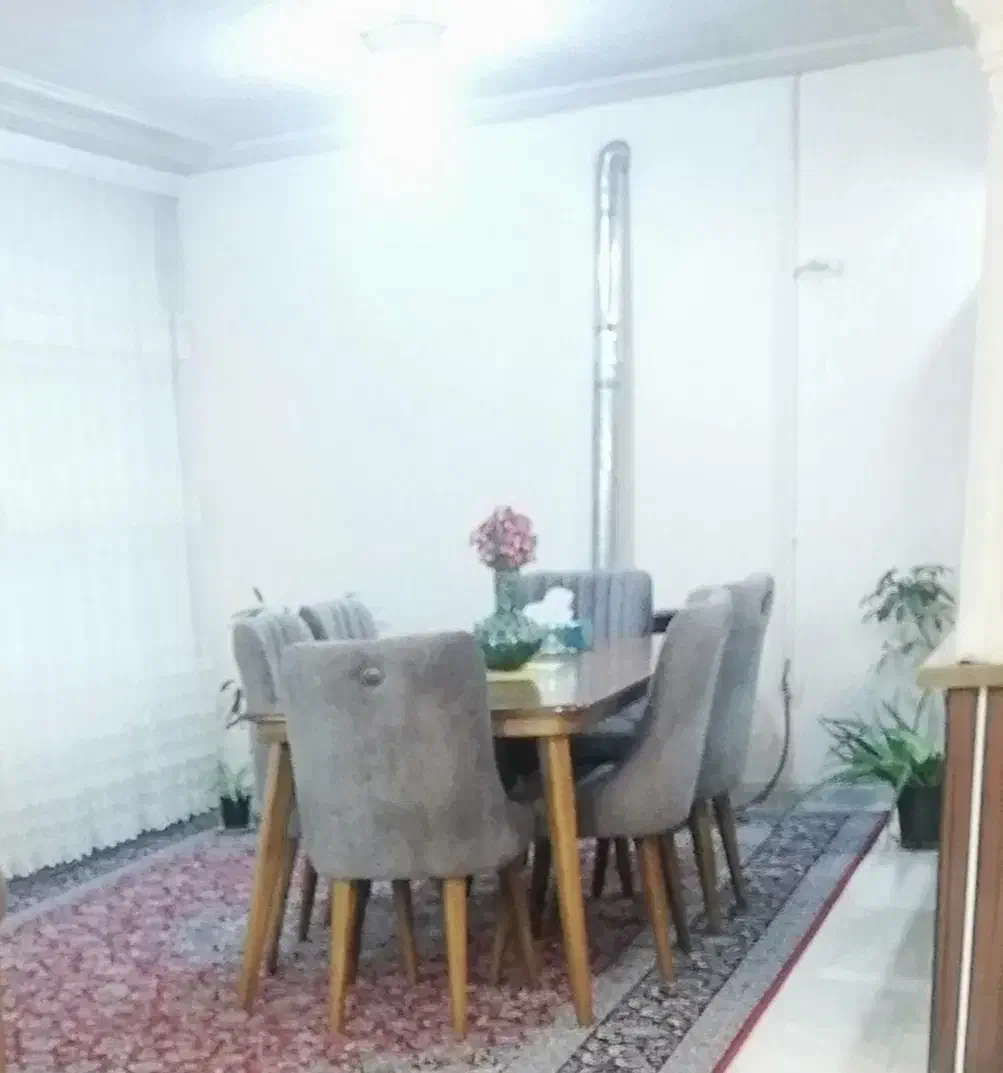 میز ناهارخوری ۶ نفره، قیمت توافقی|میز و صندلی غذاخوری|اصفهان, درب کوشک|دیوار