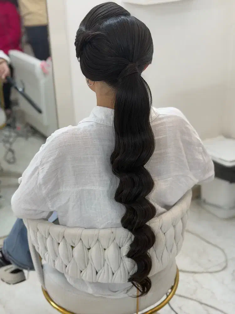 بیا برات این مدل شنیون با۲۲۰تومن بزنم|خدمات آرایشگری و زیبایی|همدان, |دیوار