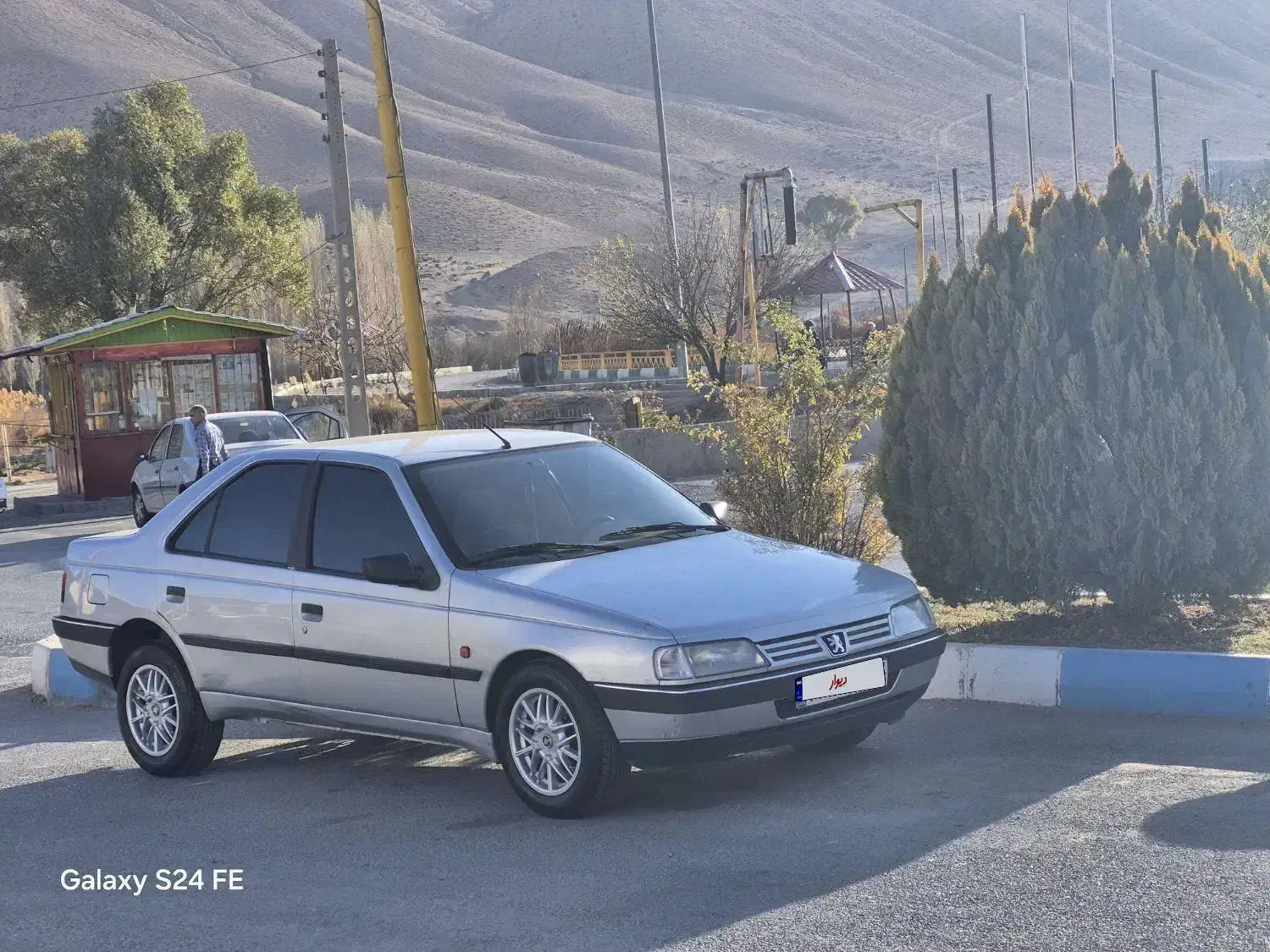 پژو ۴۰۵ مدل ۱۳۹۴|خودرو سواری و وانت|فیروزکوه, |دیوار