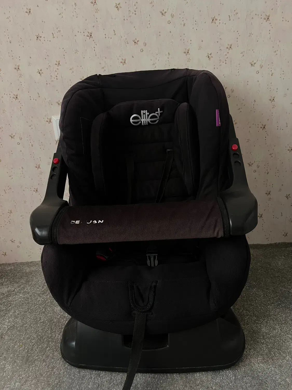 صندلی ماشین کودک|تخت و صندلی بچه|مشهد, شهید مطهری|دیوار