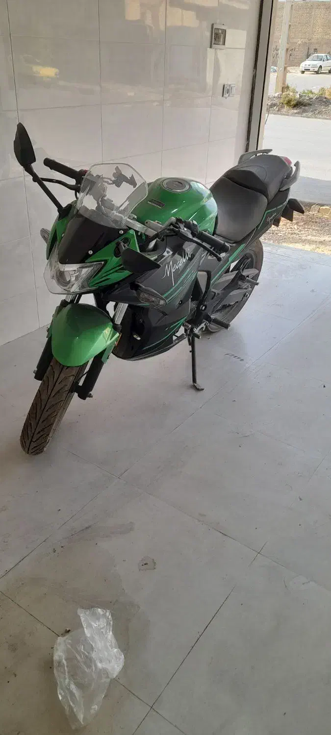 مگلی 200cc|موتورسیکلت|شیراز, گویم|دیوار